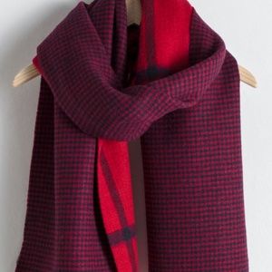 Other stories Houndstooth plaid wool scarf